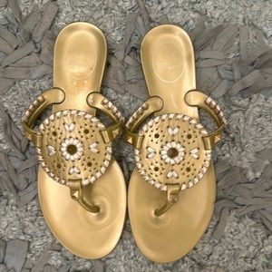 Like new Jack Rogers Rubber Navajo sandals size 6